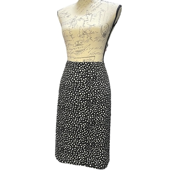 Talbots Black & White Dot Pencil Skirt Size 10 NWT - Picture 1 of 3